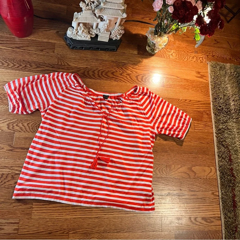 J. Crew Red & White Striped Off the Shoulder Top w/ Tie Front Sz Medium - Picture 5 of 10